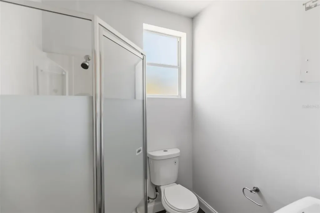 2726 6th Avenue W Bradenton FL 34205