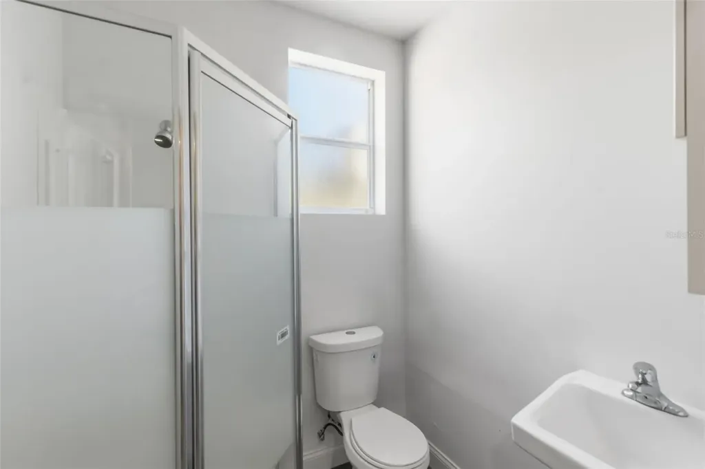 2726 6th Avenue W Bradenton FL 34205