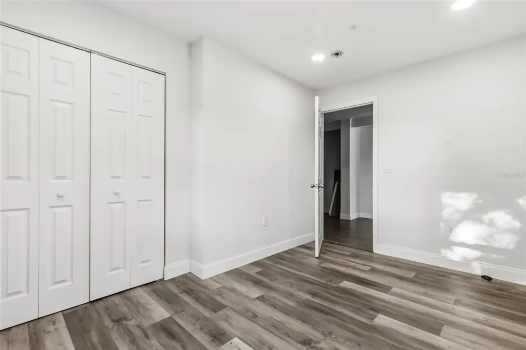 2726 6th Avenue W Bradenton FL 34205
