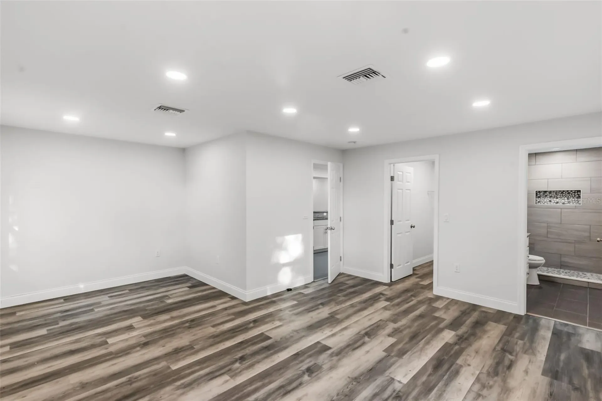 2726 6th Avenue W Bradenton FL 34205