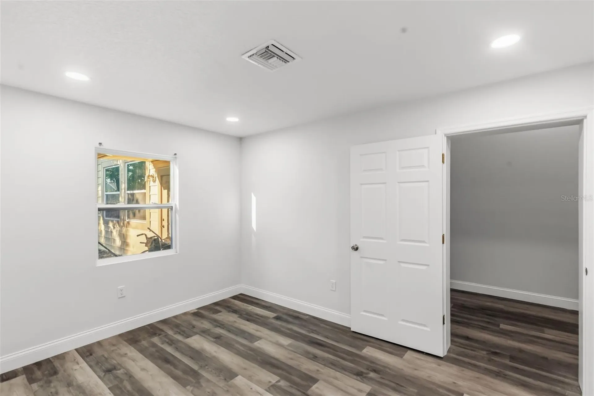 2726 6th Avenue W Bradenton FL 34205