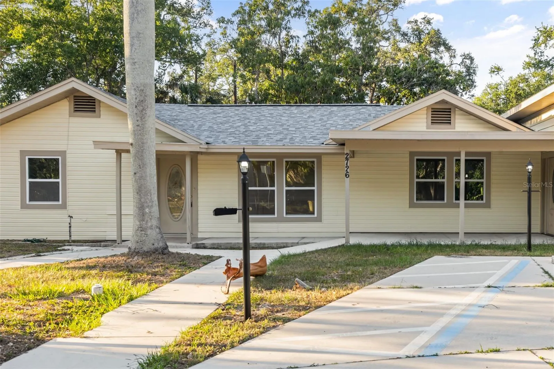 2726 6th Avenue W Bradenton FL 34205