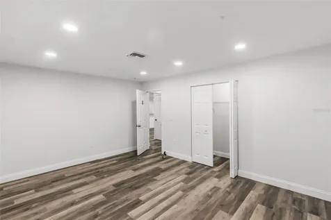 2726 6th Avenue W Bradenton FL 34205