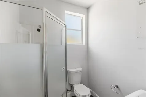 2726 6th Avenue W Bradenton FL 34205