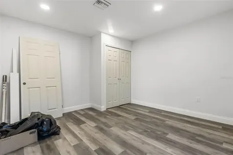 2726 6th Avenue W Bradenton FL 34205