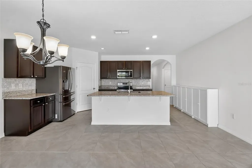 2658 Grandbury Grove Road Lakeland FL 33811