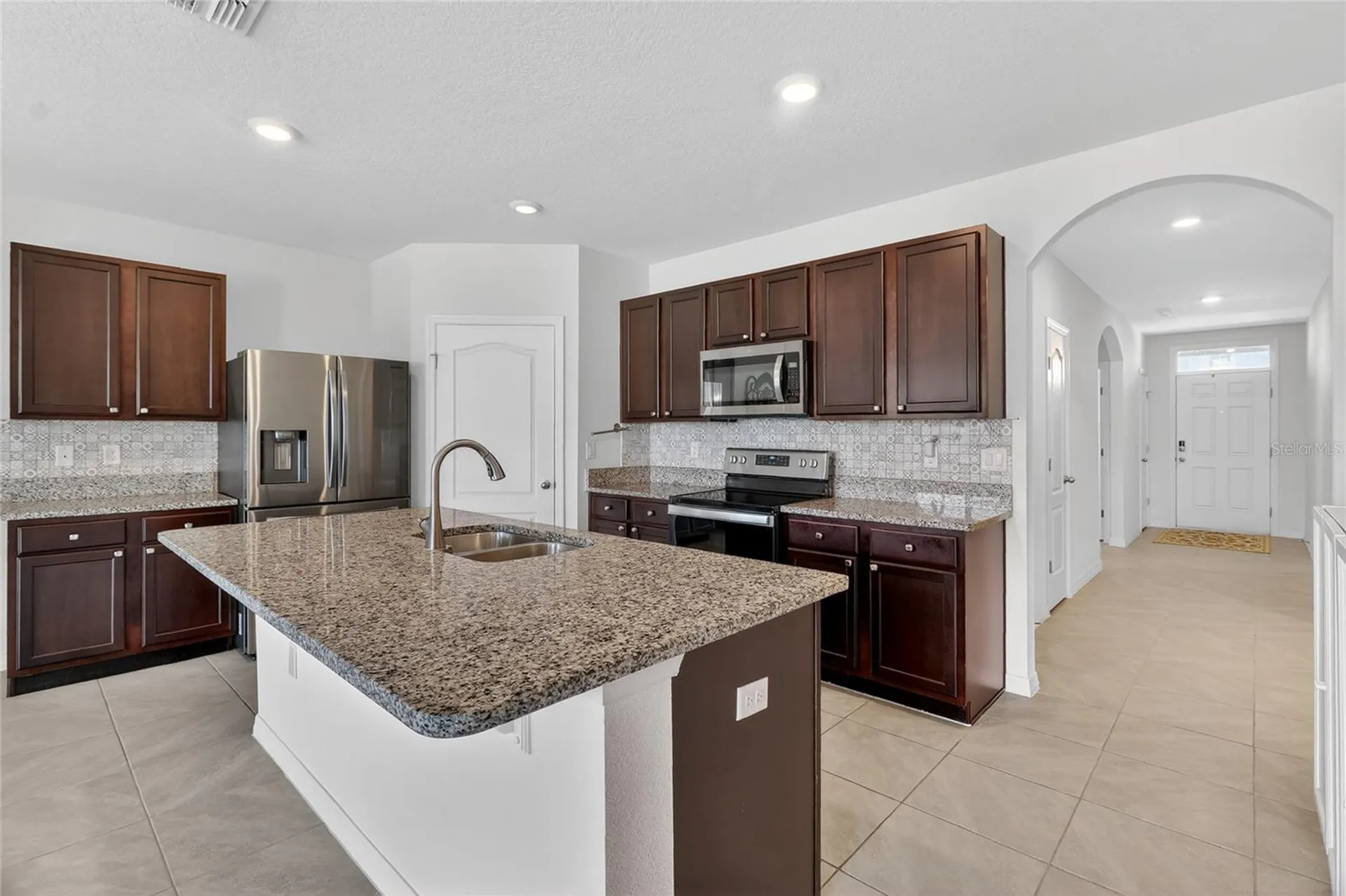 2658 Grandbury Grove Road Lakeland FL 33811