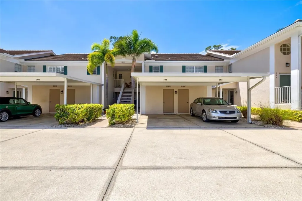 811 Montrose Drive Venice FL 34293