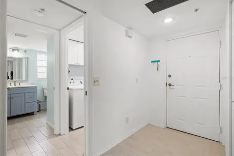 811 Montrose Drive Venice FL 34293