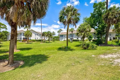 811 Montrose Drive Venice FL 34293