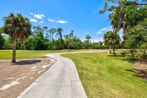 811 Montrose Drive Venice FL 34293