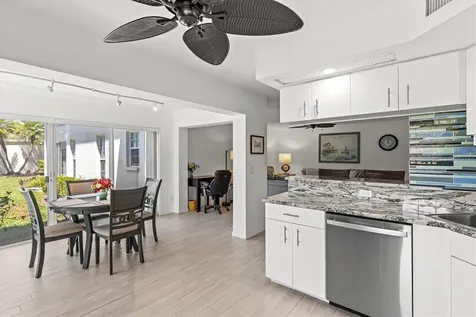 811 Montrose Drive Venice FL 34293