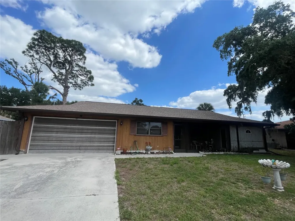 5662 S Salford Boulevard North Port FL 34287