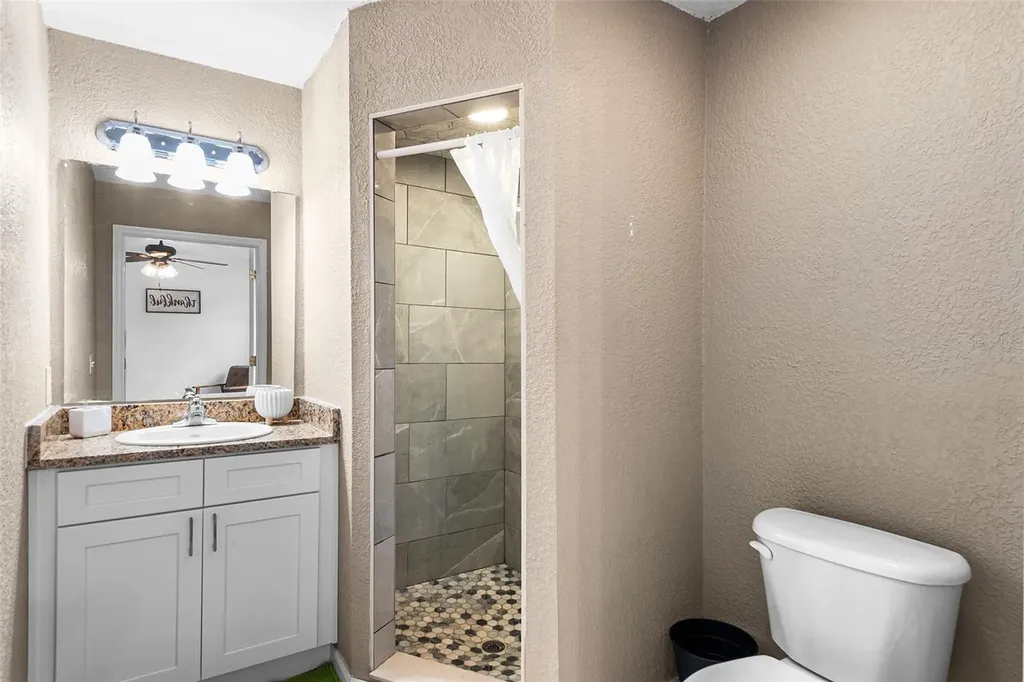 2101 Hatteras Point Lakeland FL 33813
