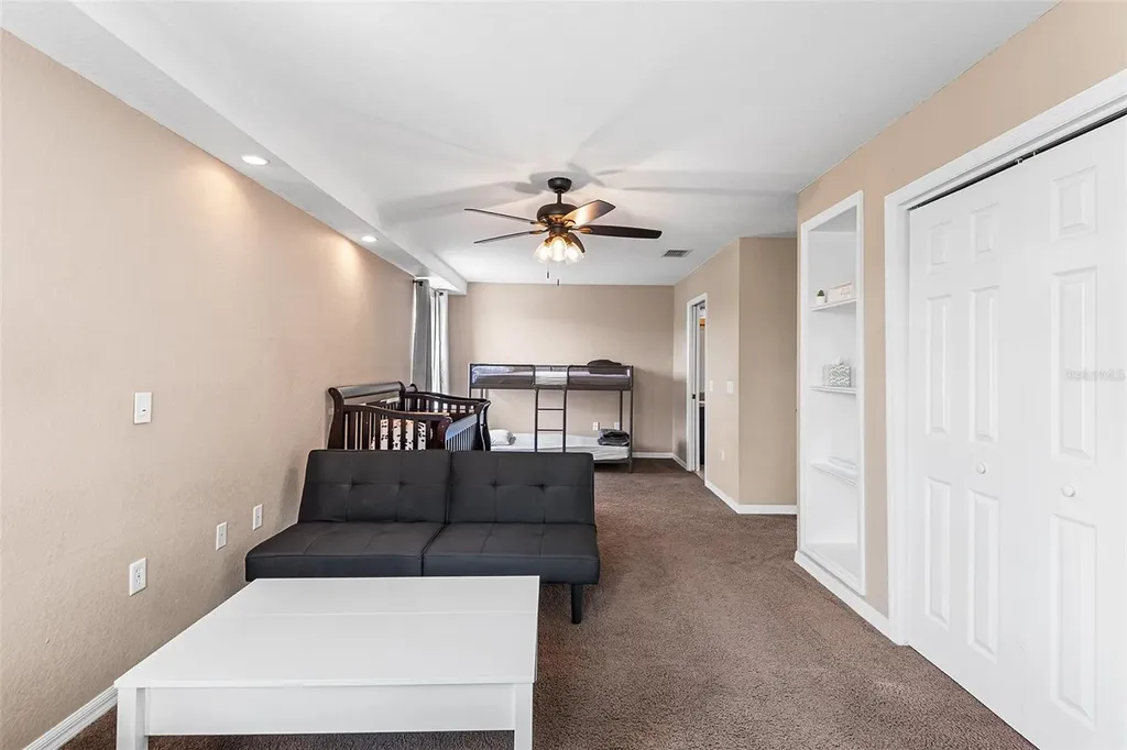 2101 Hatteras Point Lakeland FL 33813