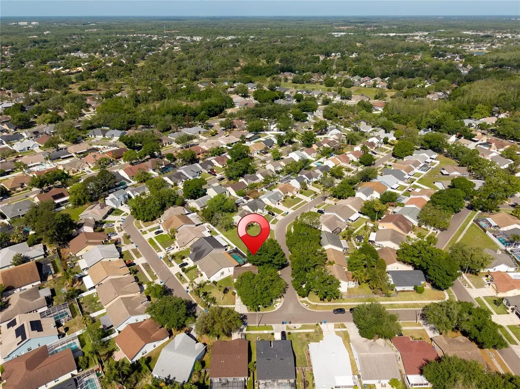 9758 Fox Hollow Road Tampa FL 33647