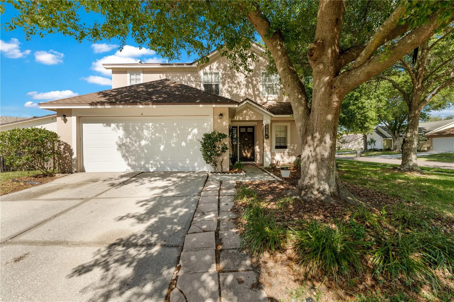9758 Fox Hollow Road Tampa FL 33647