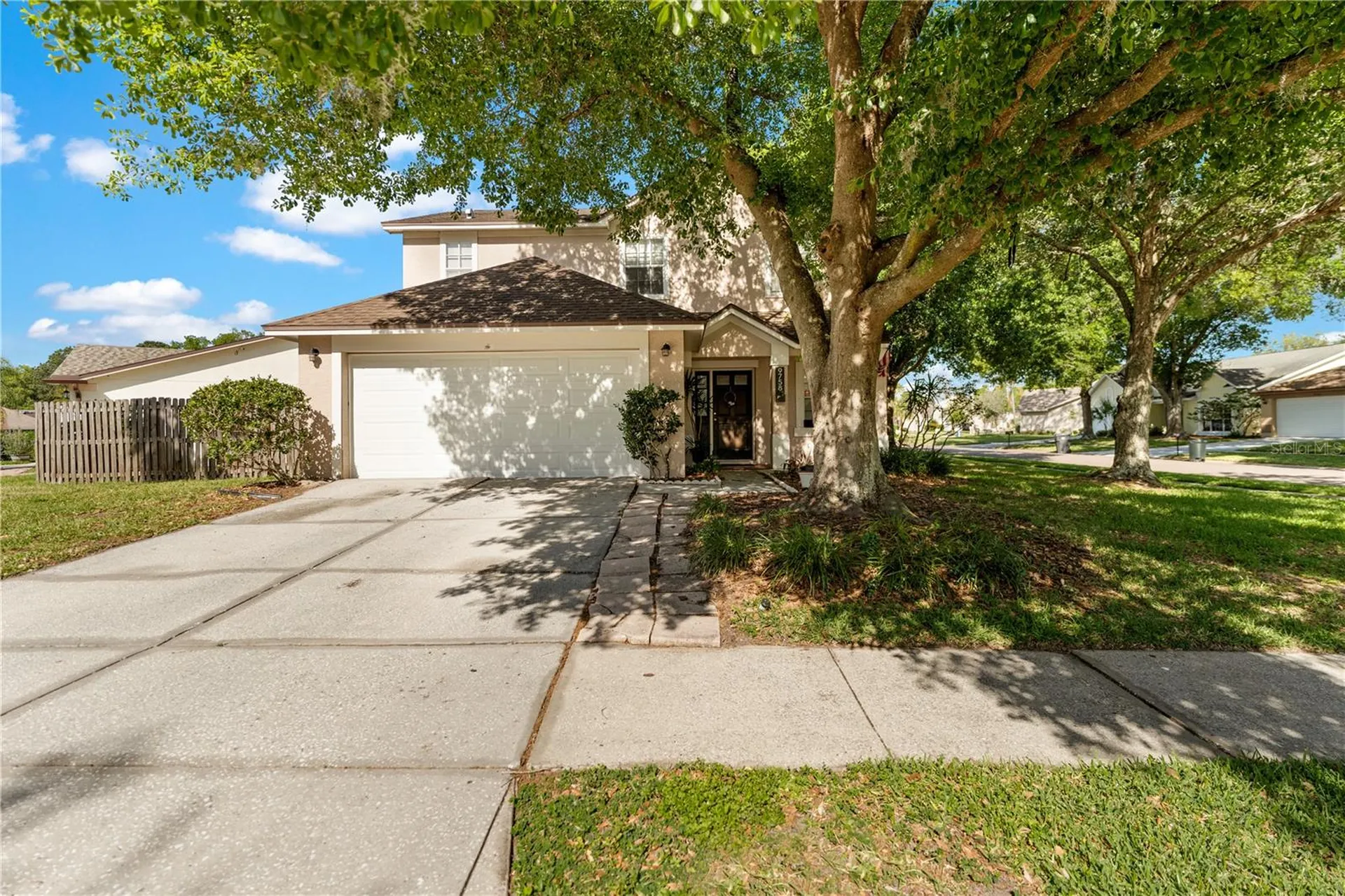 9758 Fox Hollow Road Tampa FL 33647