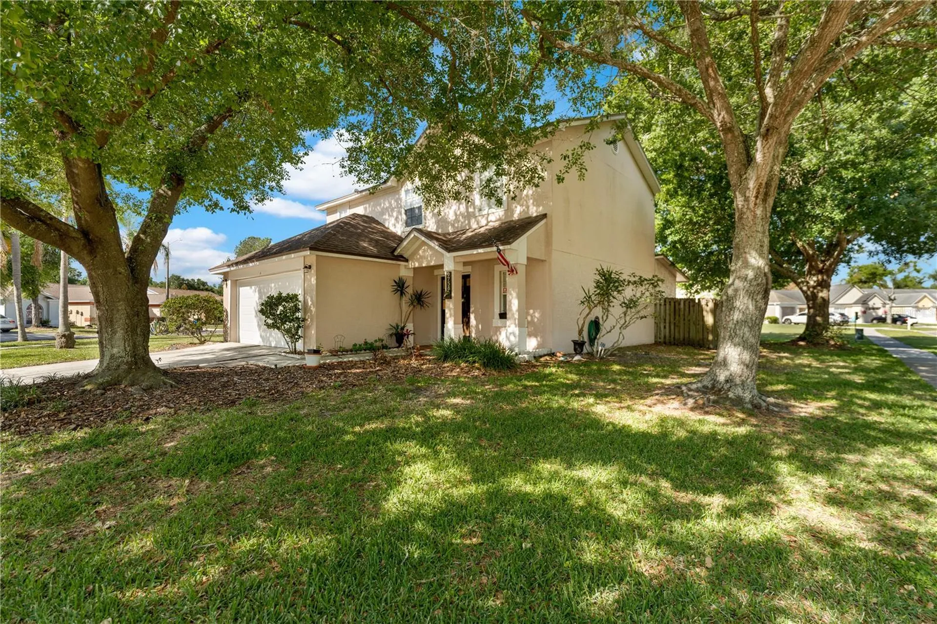 9758 Fox Hollow Road Tampa FL 33647