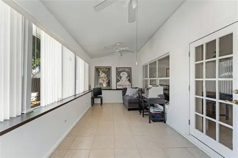 9758 Fox Hollow Road Tampa FL 33647