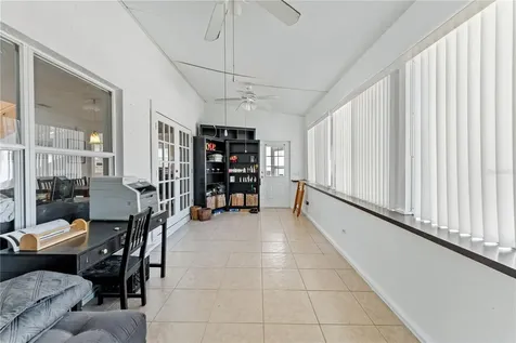 9758 Fox Hollow Road Tampa FL 33647