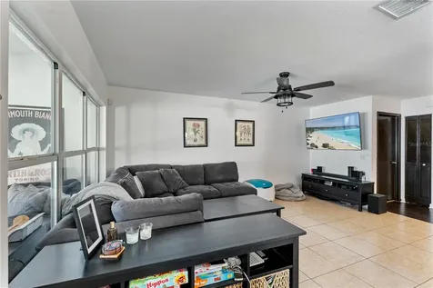 9758 Fox Hollow Road Tampa FL 33647