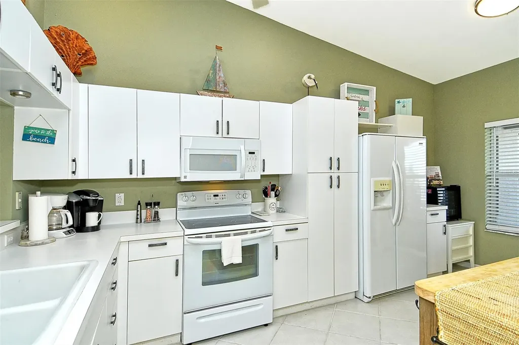 9610 Club South Circle Sarasota FL 34238