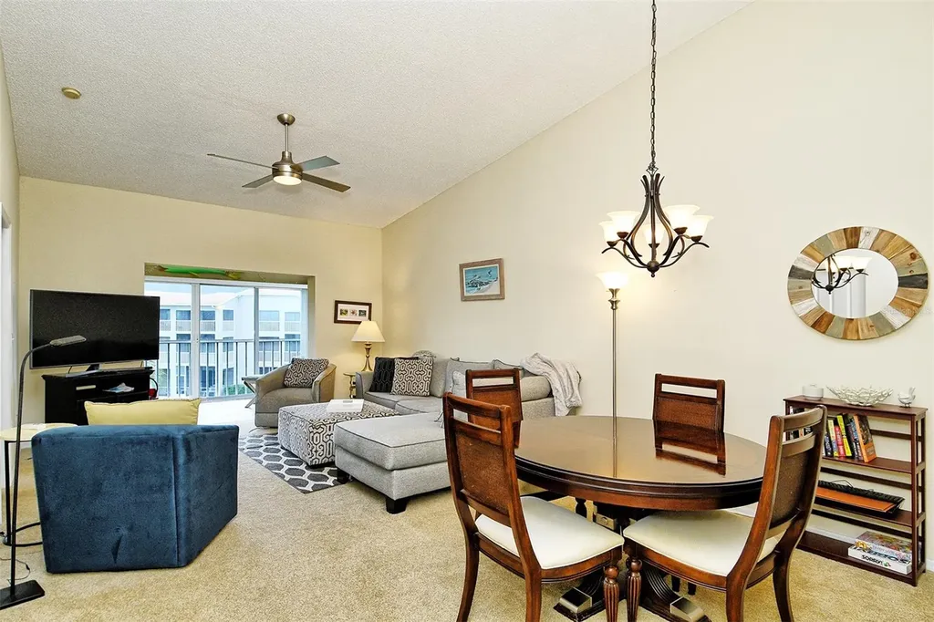 9610 Club South Circle Sarasota FL 34238