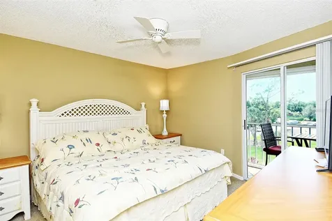 9610 Club South Circle Sarasota FL 34238