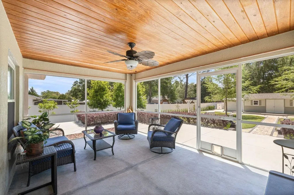 20430 SW 80th Place Road Dunnellon FL 34431