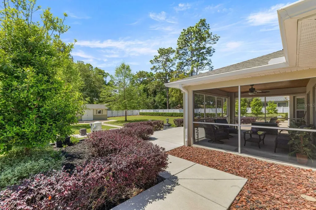 20430 SW 80th Place Road Dunnellon FL 34431