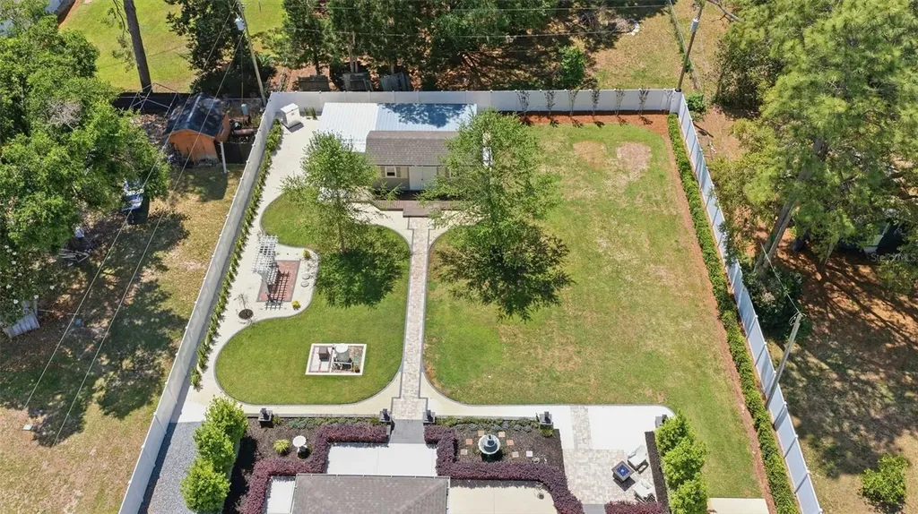 20430 SW 80th Place Road Dunnellon FL 34431