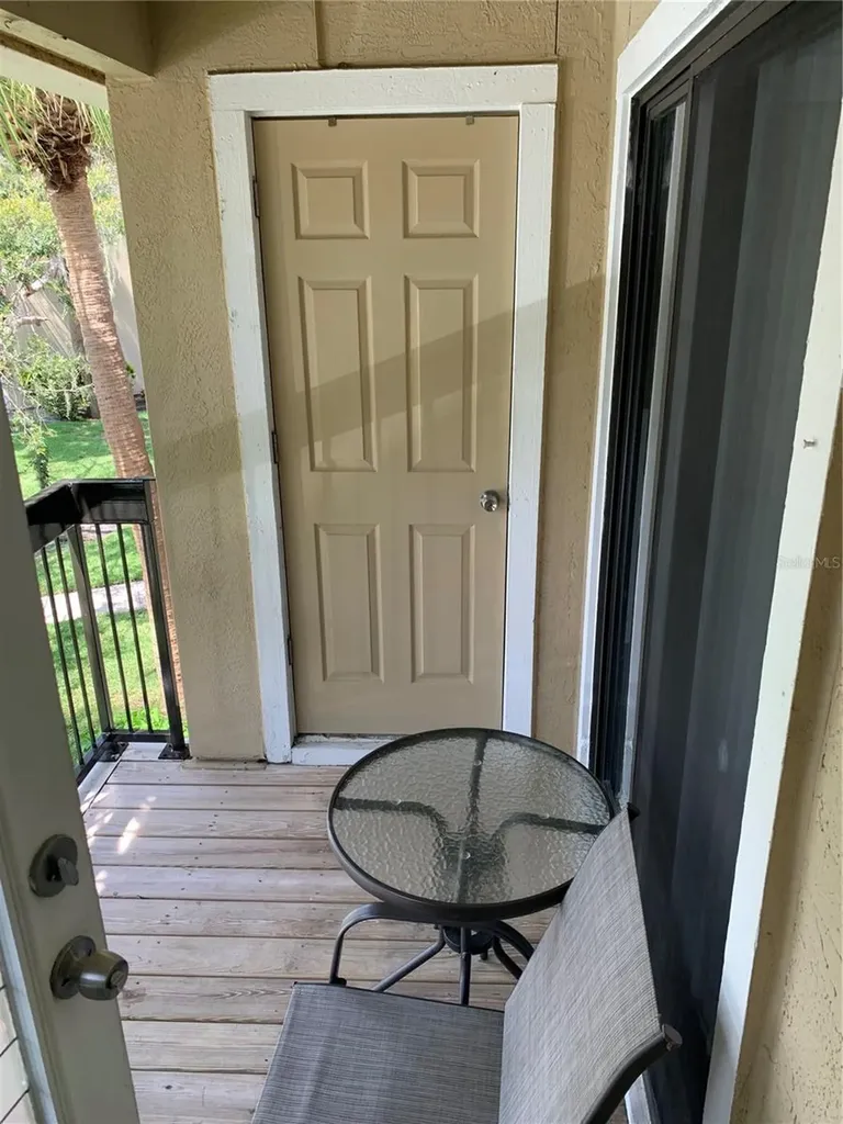 4049 Crockers Lake Boulevard Sarasota FL 34238