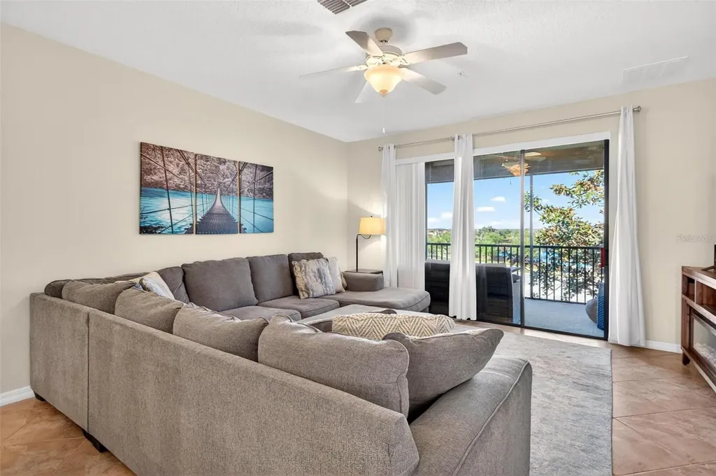 1261 Long Cove Loop Davenport FL 33896