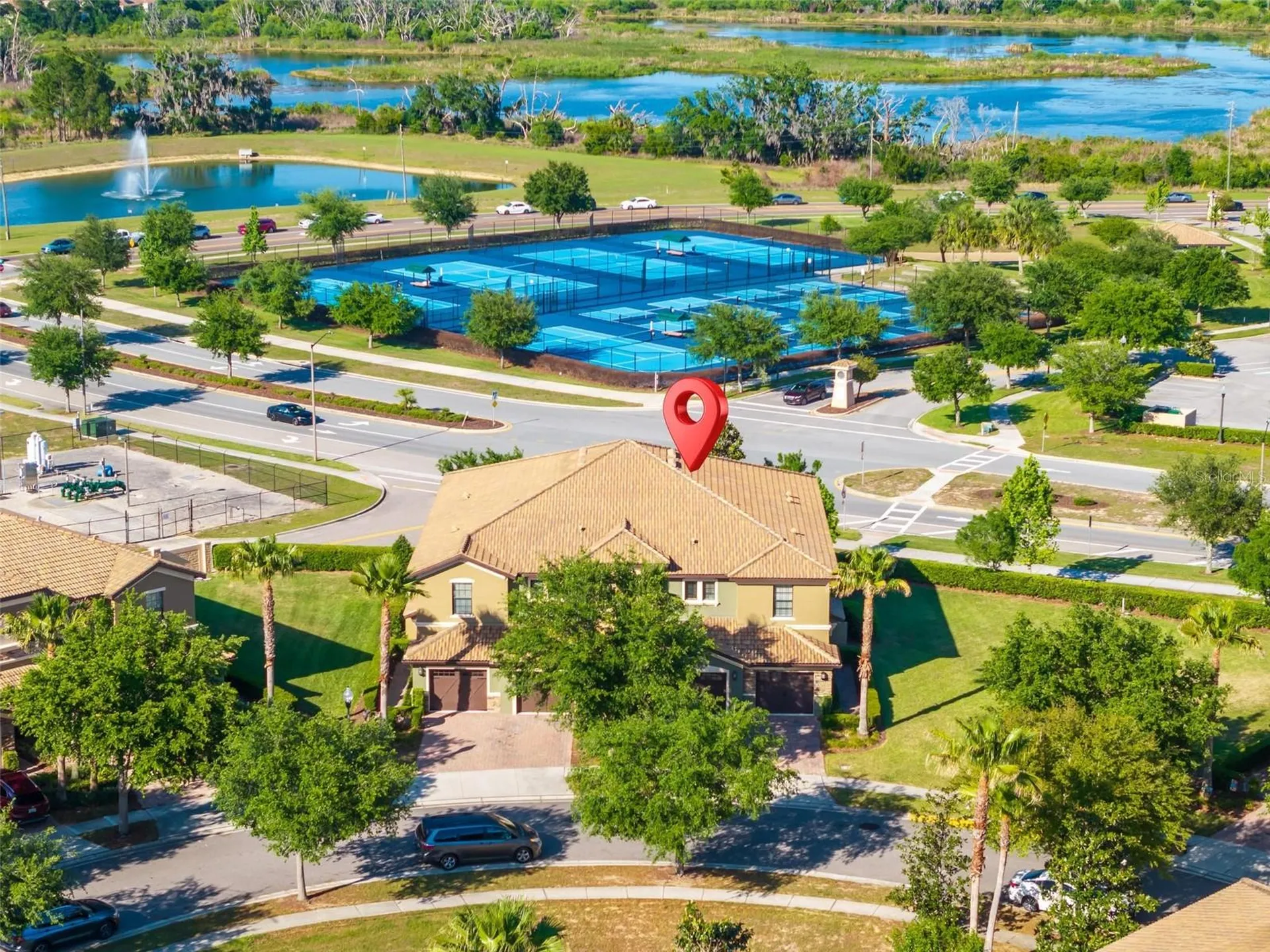 1261 Long Cove Loop Davenport FL 33896