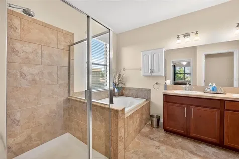 1261 Long Cove Loop Davenport FL 33896