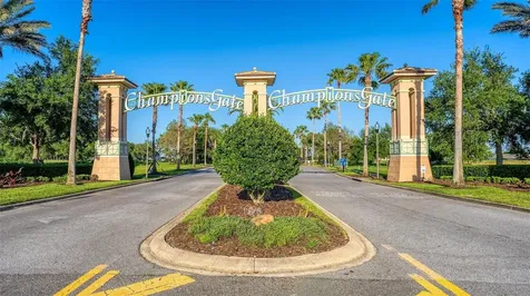 1261 Long Cove Loop Davenport FL 33896