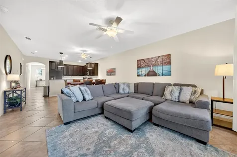 1261 Long Cove Loop Davenport FL 33896