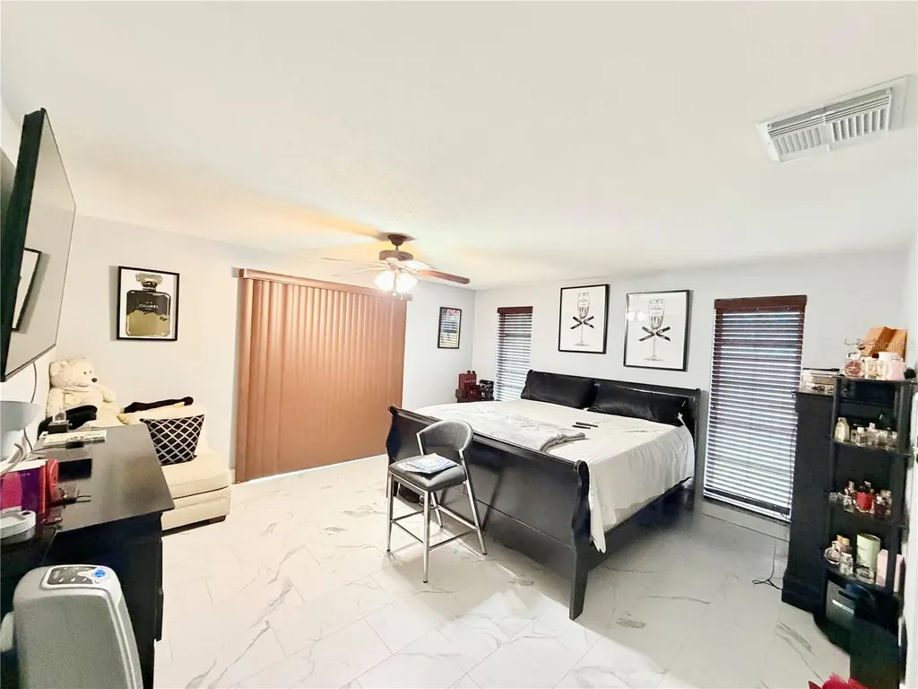 1880 Oak Forest Drive E Clearwater FL 33759