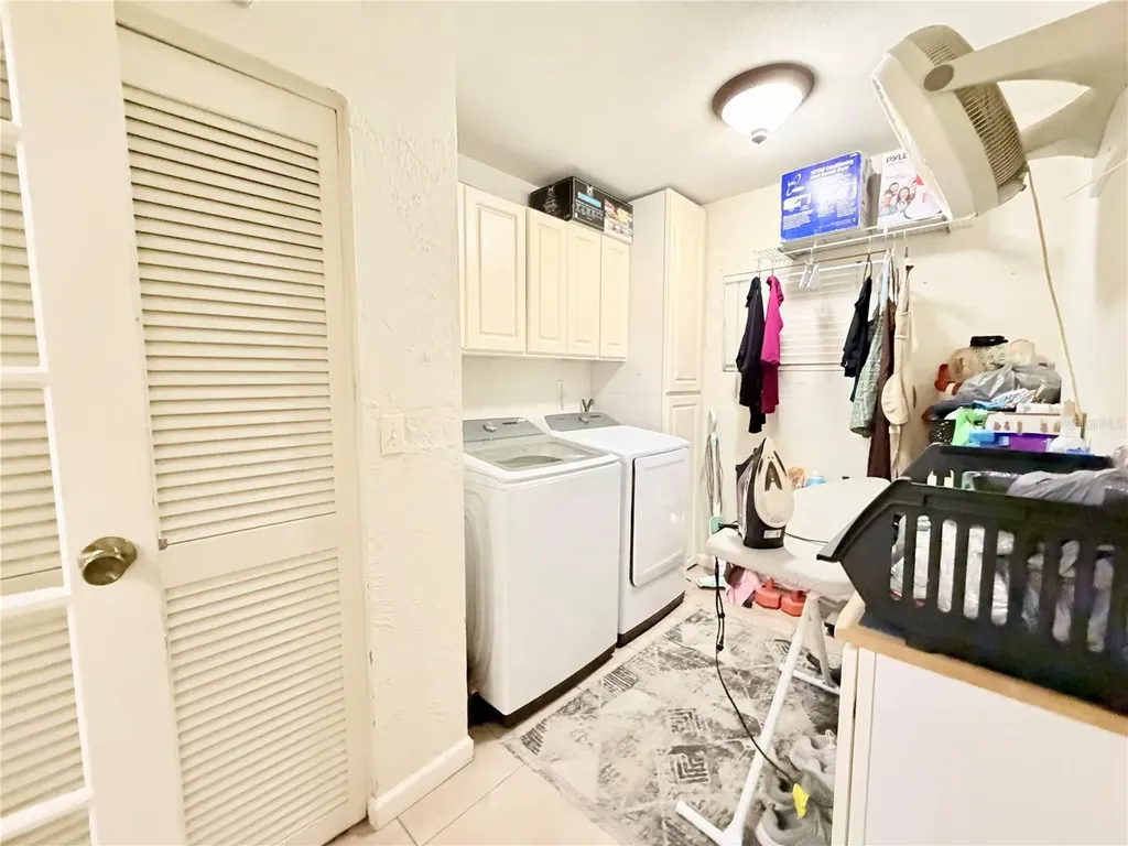 1880 Oak Forest Drive E Clearwater FL 33759