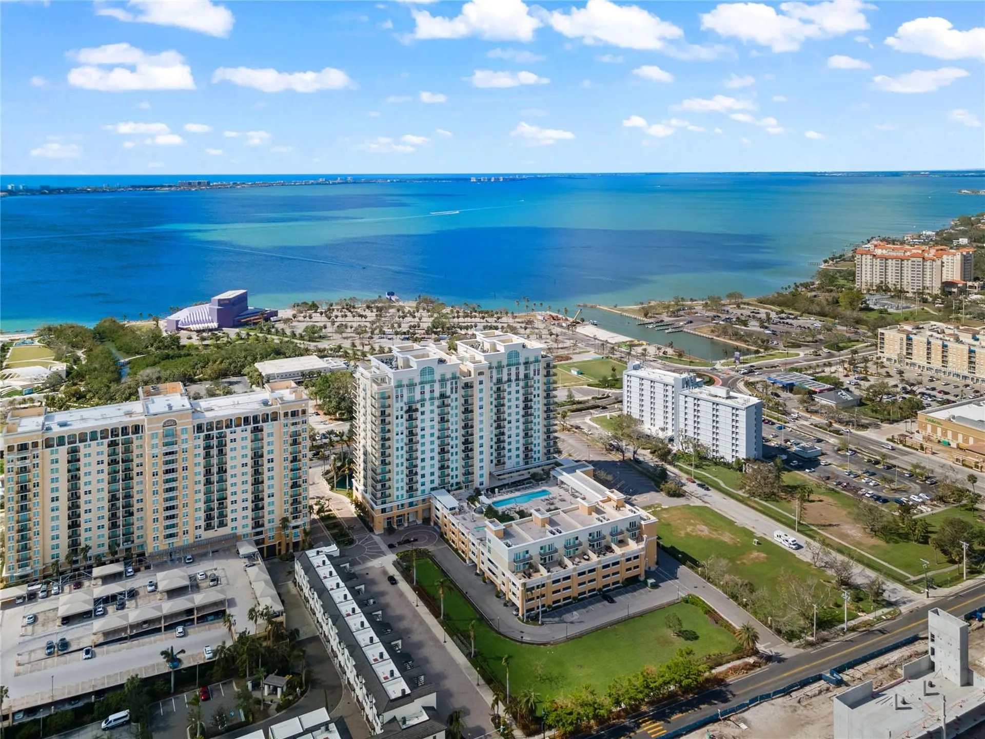 800 N Tamiami Trail Sarasota FL 34236