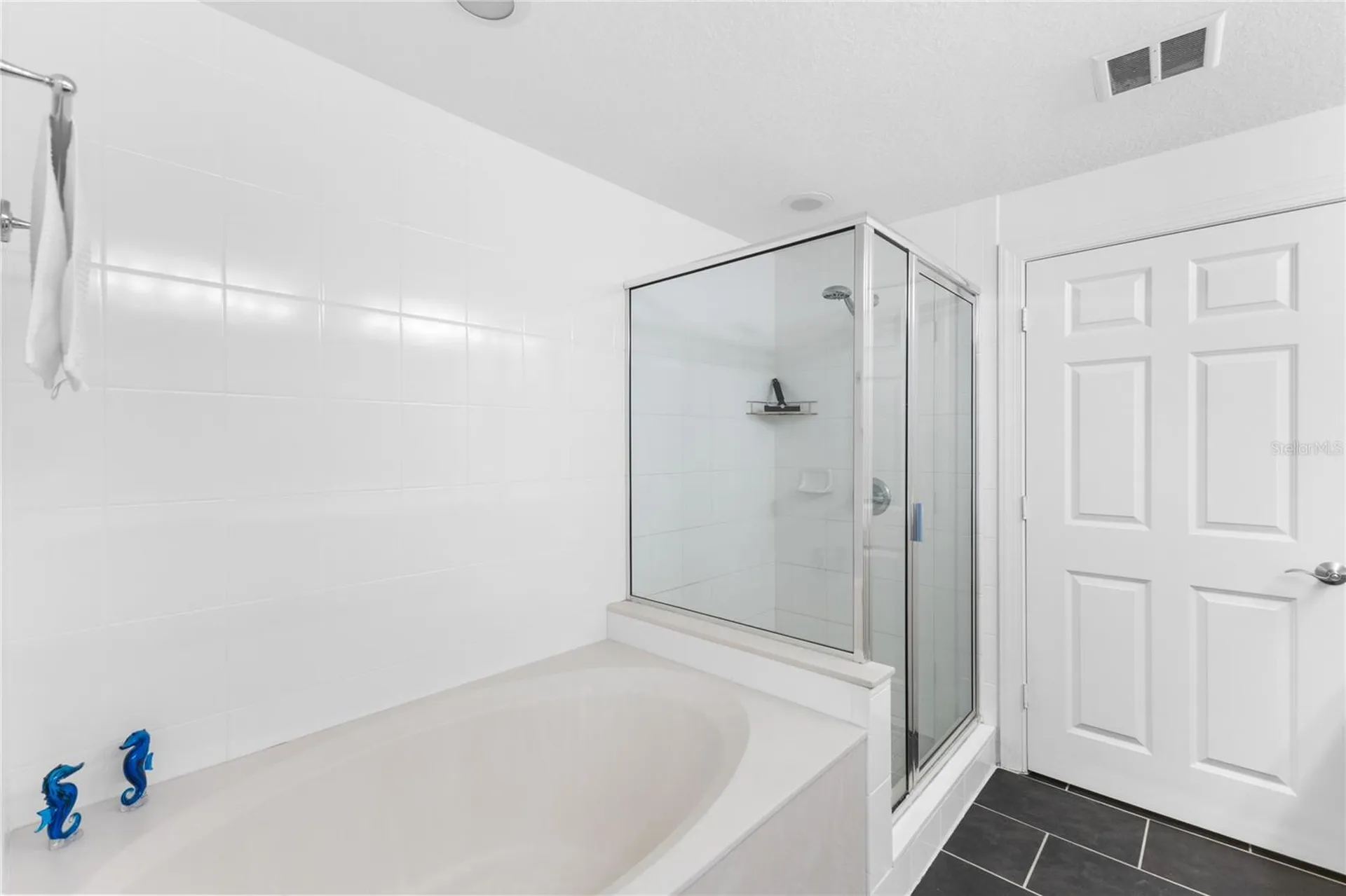 800 N Tamiami Trail Sarasota FL 34236