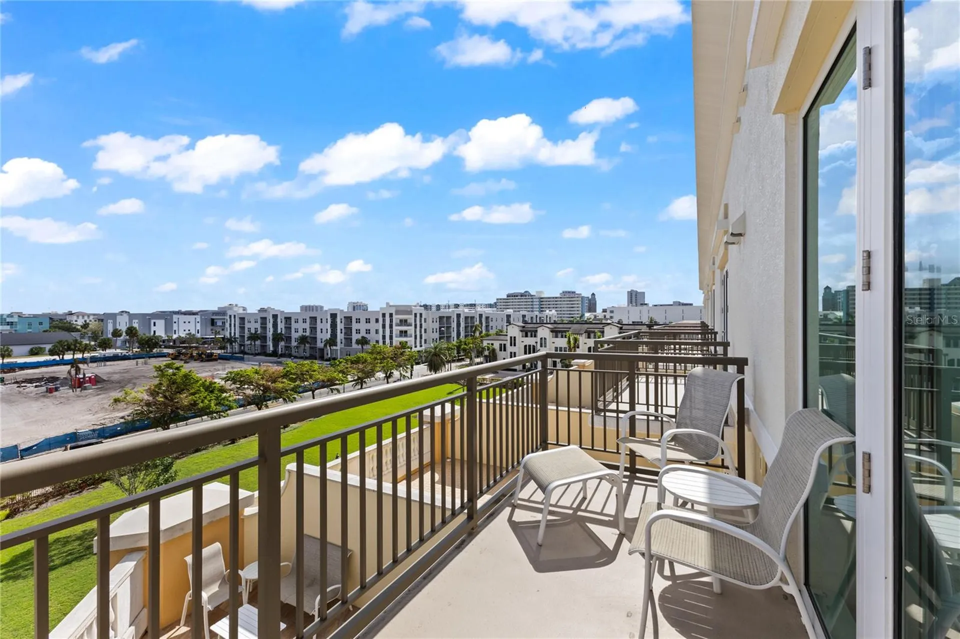 800 N Tamiami Trail Sarasota FL 34236