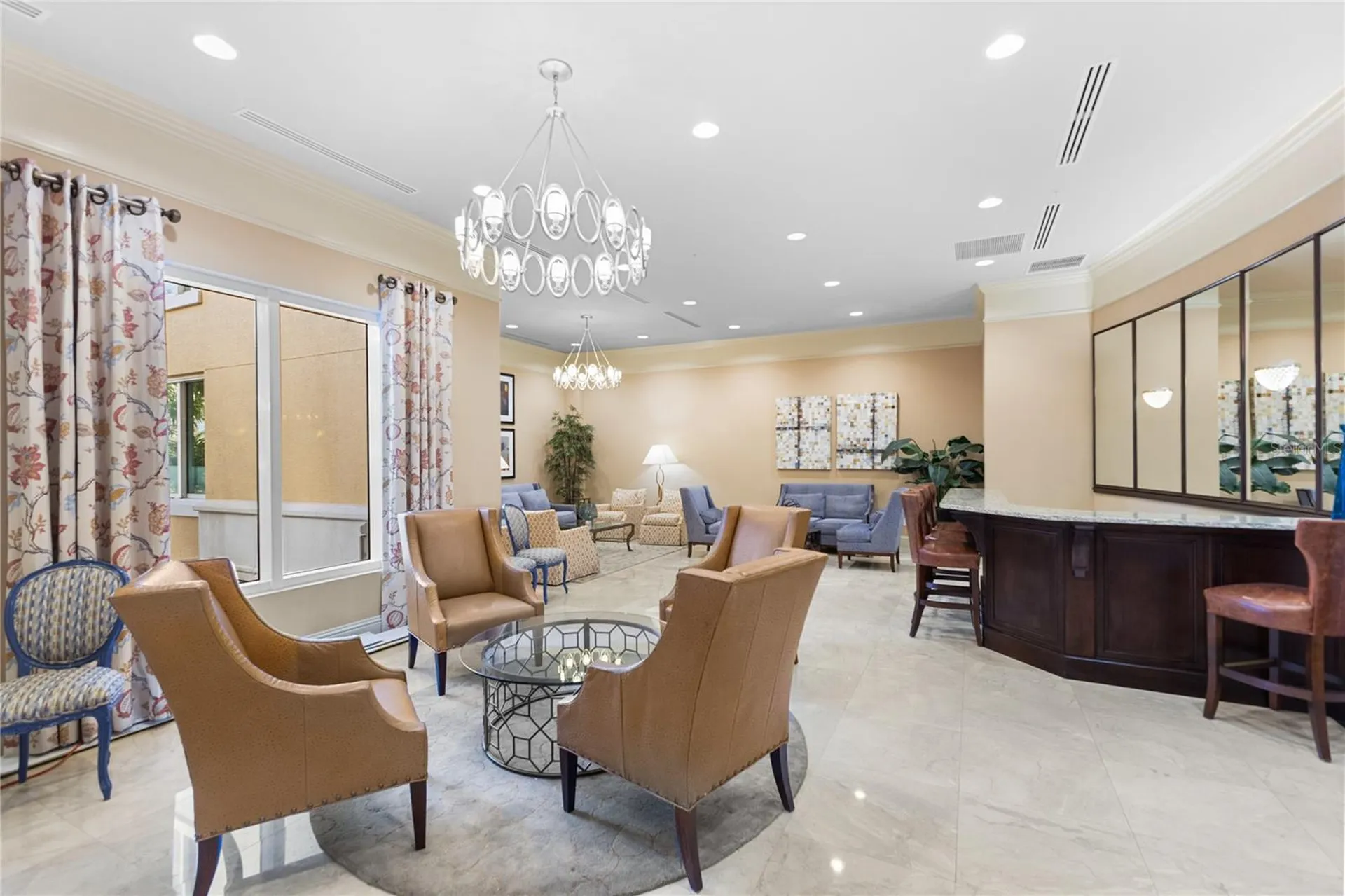800 N Tamiami Trail Sarasota FL 34236