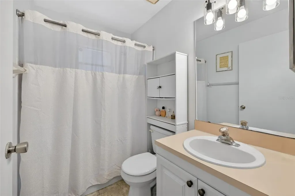 204 Montana Avenue Davenport FL 33897
