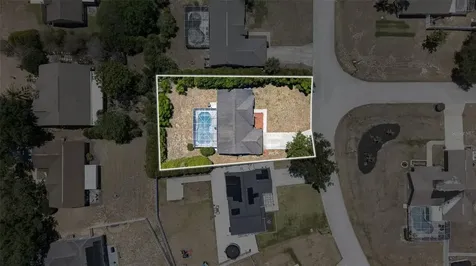 204 Montana Avenue Davenport FL 33897