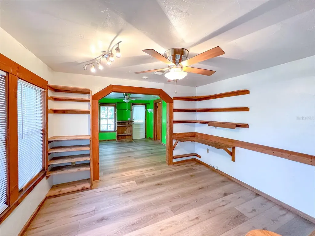 25825 W Newberry Road Newberry FL 32669