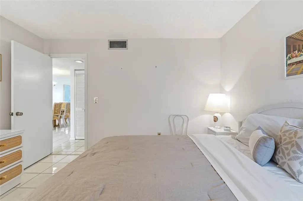 2609 Woodgate Lane Sarasota FL 34231
