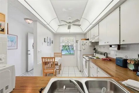 2609 Woodgate Lane Sarasota FL 34231