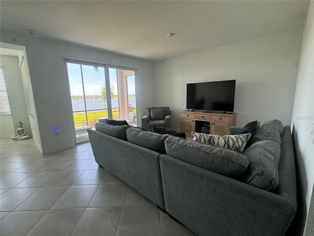 19140 Scallop Loop Bradenton FL 34211